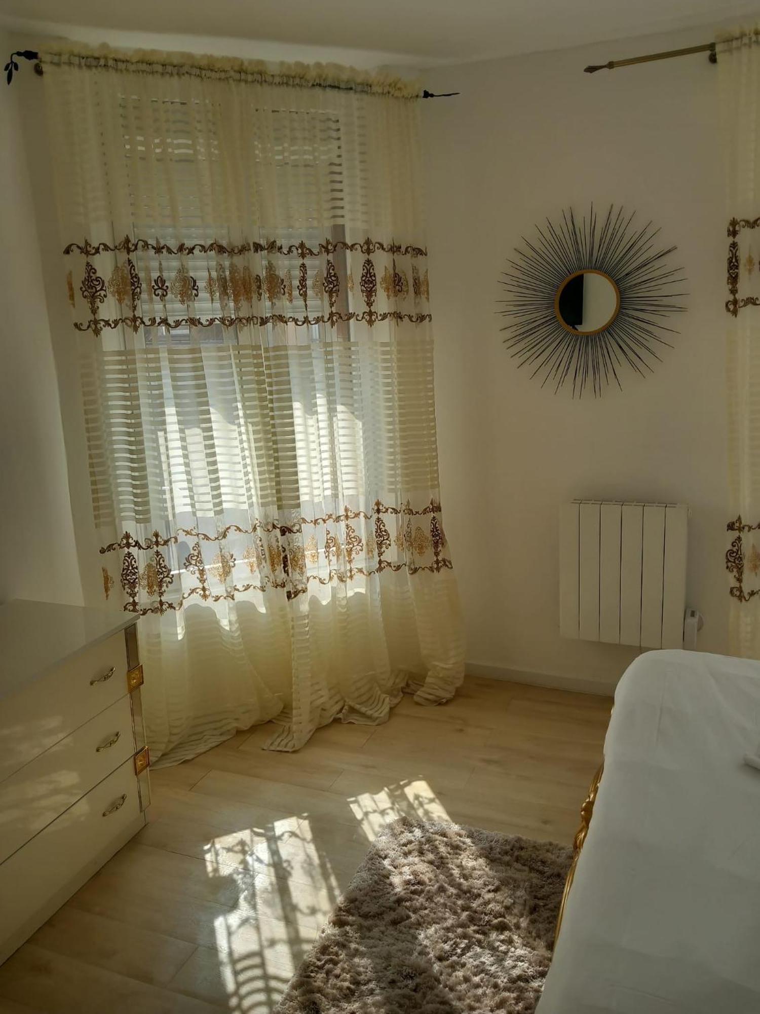 Les Jardins Secrets Villa Romilly-sur-Seine Dış mekan fotoğraf